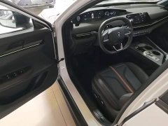 Changan UNI-V 2024 1.5T premium - фото 16