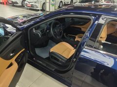 Lexus ES 2022 300h Premium Edition - фото 3