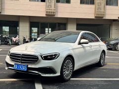 Mercedes-Benz E 300 L Luxury Version - фото 1