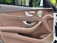 Mercedes-Benz E 300 L Luxury Version - фото 7