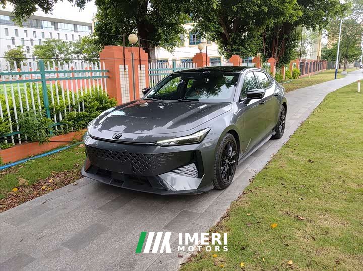 Changan UNI-V 1.5T noble sports - автомобиль из Китая