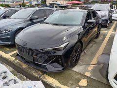 Changan UNI-V 1.5T premium - фото 1