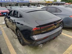Changan UNI-V 1.5T premium - фото 16