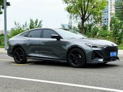 Changan UNI-V 1.5T premium - фото 3