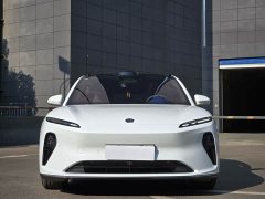 NIO ET5T 75kWh Touring - фото 4