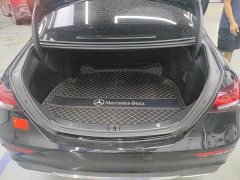 Mercedes-Benz E-Class E 300 L Sporty and Fashionable - фото 8
