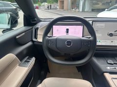 Volvo XC70 plug-in hybrid 2WD long range Core - фото 13