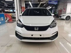 Fit 1.5L CVT Trendy Edition - фото 2