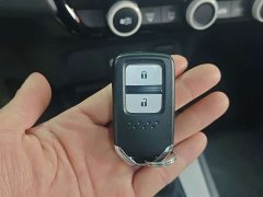 Fit 1.5L CVT Trendy Edition - фото 8