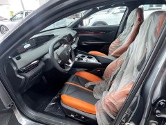 Changan UNI-V 1.5T Premium Version - фото 5