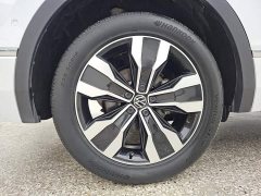 Volkswagen Tiguan L 330TSI automatic two-wheel drive R-Line version - фото 6