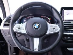 BMW X3 facelift xDrive25i M sports package - фото 16