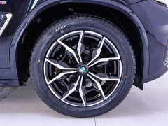 BMW X3 facelift xDrive25i M sports package - фото 6