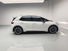 Volkswagen ID.3 Outstanding Edition - фото 13