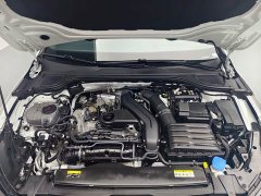 Volkswagen Golf 300TSI R-Line - фото 6