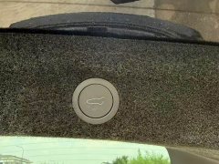 Tesla Model Y rear-wheel drive version - фото 8