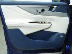 Buick GL8 New Energy Lu Zun Luxury Edition 6 seats - фото 20