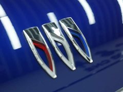 Buick GL8 New Energy Lu Zun Luxury Edition 6 seats - фото 9