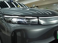 Voyah Lantu FREE rear-wheel drive Qiankun version - фото 6