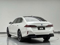 BMW 5 Series 530Li Leading M Sports Package - фото 7