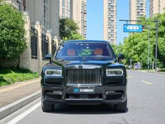 Rolls-Royce Cullinan 2020 Black Badge - фото 2