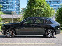 Rolls-Royce Cullinan 2020 Black Badge - фото 5
