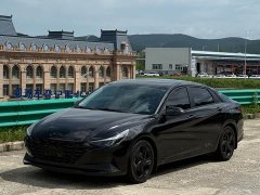 Hyundai Elantra 1.5L CVT LUX Black Knight Limited Edition - фото 2