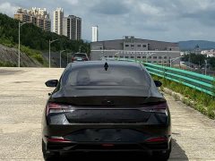 Hyundai Elantra 1.5L CVT LUX Black Knight Limited Edition - фото 4