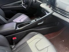 Hyundai Elantra 1.5L CVT LUX Black Knight Limited Edition - фото 6