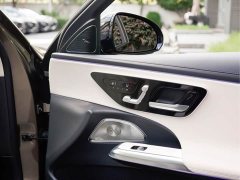 Mercedes-Benz E-Class (imported) E 300 luxury sports version - фото 18