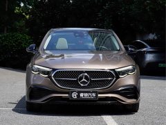 Mercedes-Benz E-Class (imported) E 300 luxury sports version - фото 2