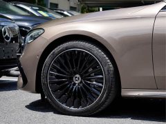 Mercedes-Benz E-Class (imported) E 300 luxury sports version - фото 7