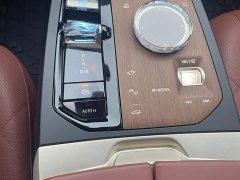 BMW iX M60 - фото 11