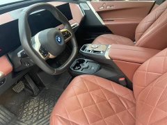 BMW iX M60 - фото 8