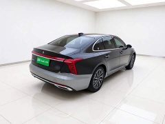 Hongqi H5 2.0T automatic flag collar version - фото 4