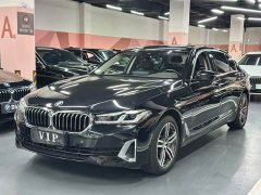 BMW 5 Series 530Li Leading Luxury Package - фото 1