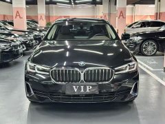 BMW 5 Series 530Li Leading Luxury Package - фото 2