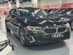 BMW 5 Series facelift 530Li leading luxury package - фото 3
