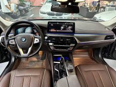 BMW 5 Series facelift 530Li leading luxury package - фото 7