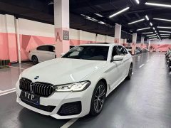 BMW 5 Series 530Li Leading M Sports Package - фото 1