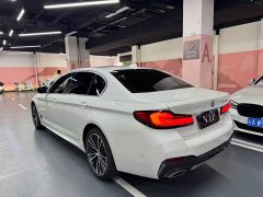BMW 5 Series 530Li Leading M Sports Package - фото 9