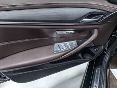BMW 5 Series 530Li Leading M Sports Package - фото 4