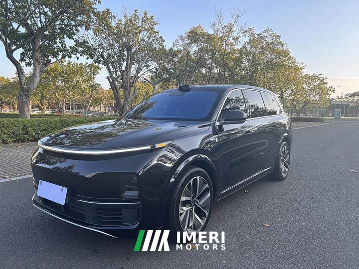 Li Auto Ideal L9 Ultra - автомобиль из Китая