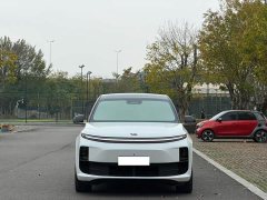 Li Auto Ideal L6 2024 Pro - фото 2