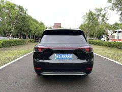 AITO Wenjie M9 pure electric Max version 100kWh 6-seater version - фото 8