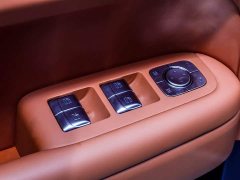 Li Auto Ideal L6 Max - фото 19
