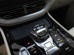 Denza D9 DM-i smart driving version 1020 four-wheel drive flagship - фото 16