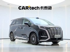 Denza D9 DM-i smart driving version 1020 four-wheel drive flagship - фото 7