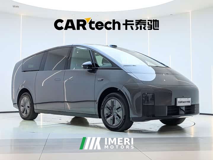 Li Auto Ideal MEGA Ultra smart refresh version - автомобиль из Китая