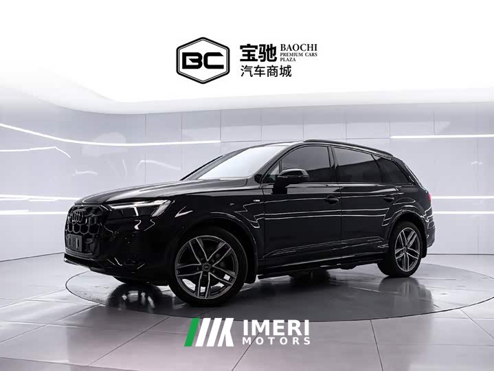 Audi Q7 45 TFSI quattro S line Black Warrior